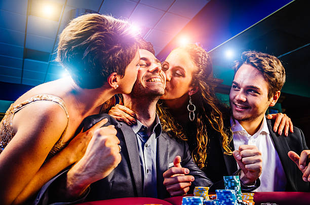 Roulette dengan multi-kamera HD Roulette dealer langsung jerukslot